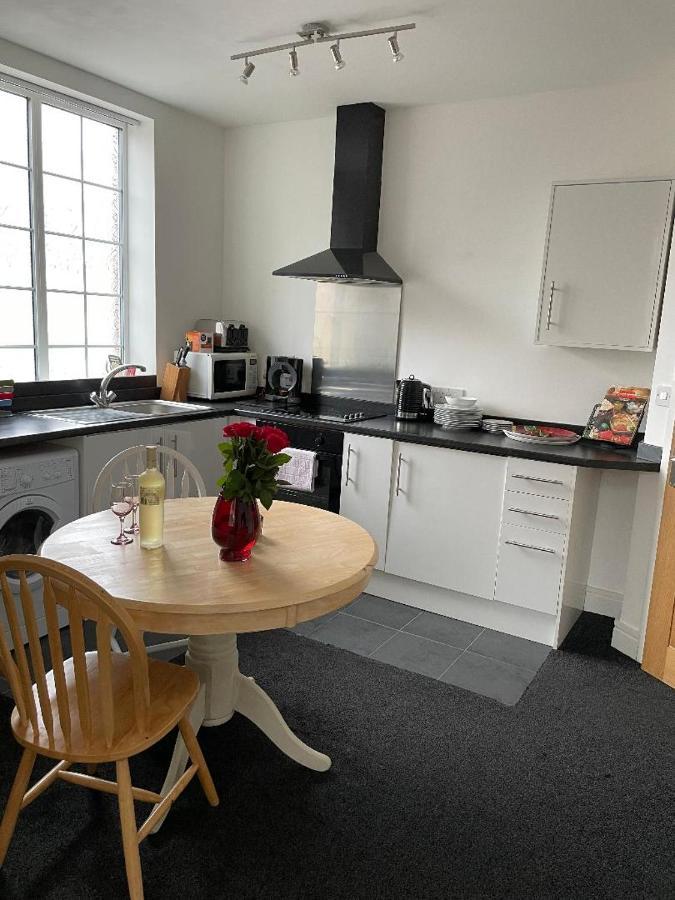 2 Bedroom Apartment In Kidderminster Luaran gambar
